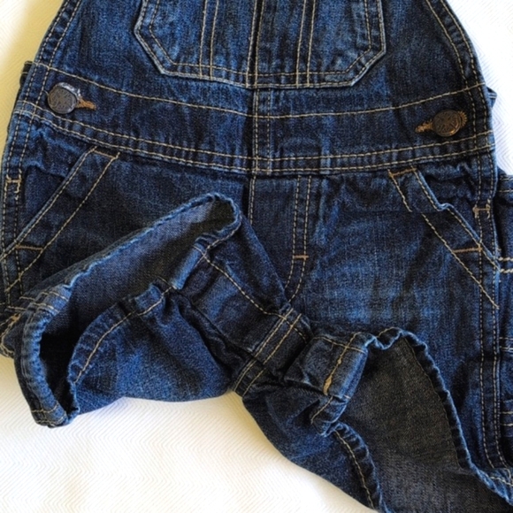 oshkosh b'gosh vestbak classic cotton dark wash denim shortalls 18 months baby - Picture 3 of 8